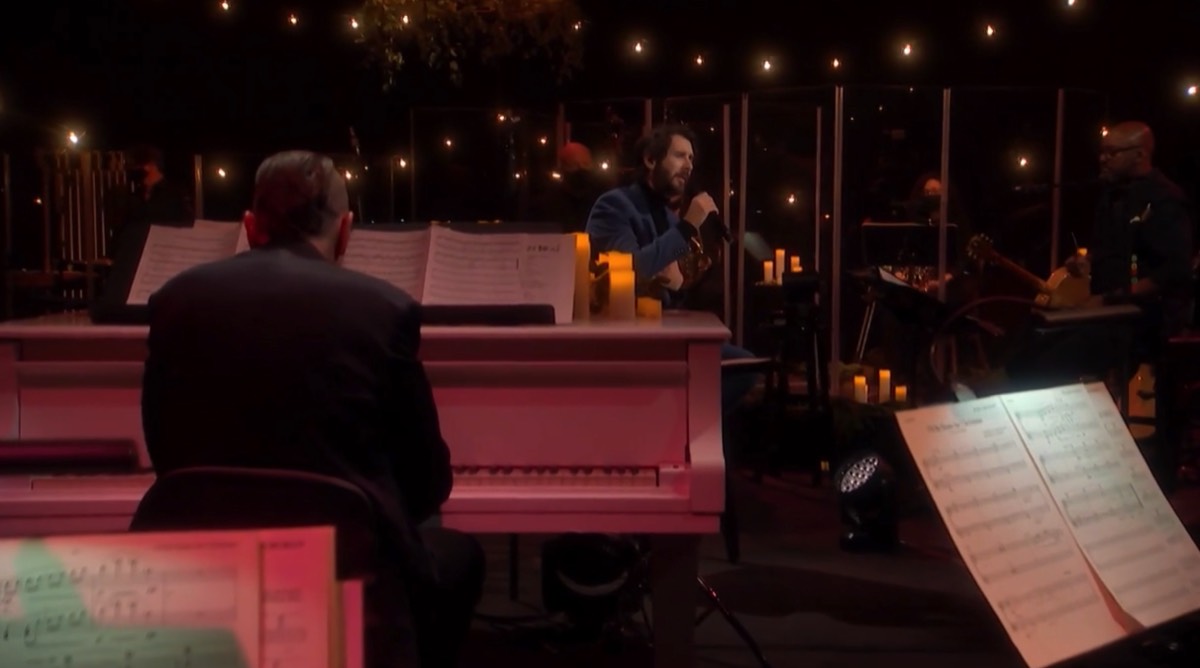 Josh Groban — “I’ll Be Home for Christmas”